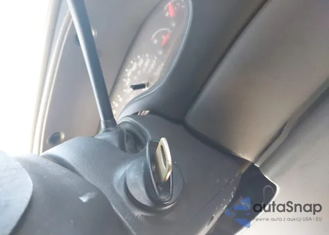 2005 Ford E-250 Commercial/Recreational из США, поврежденный, VIN 1FTNE24L55HB03267